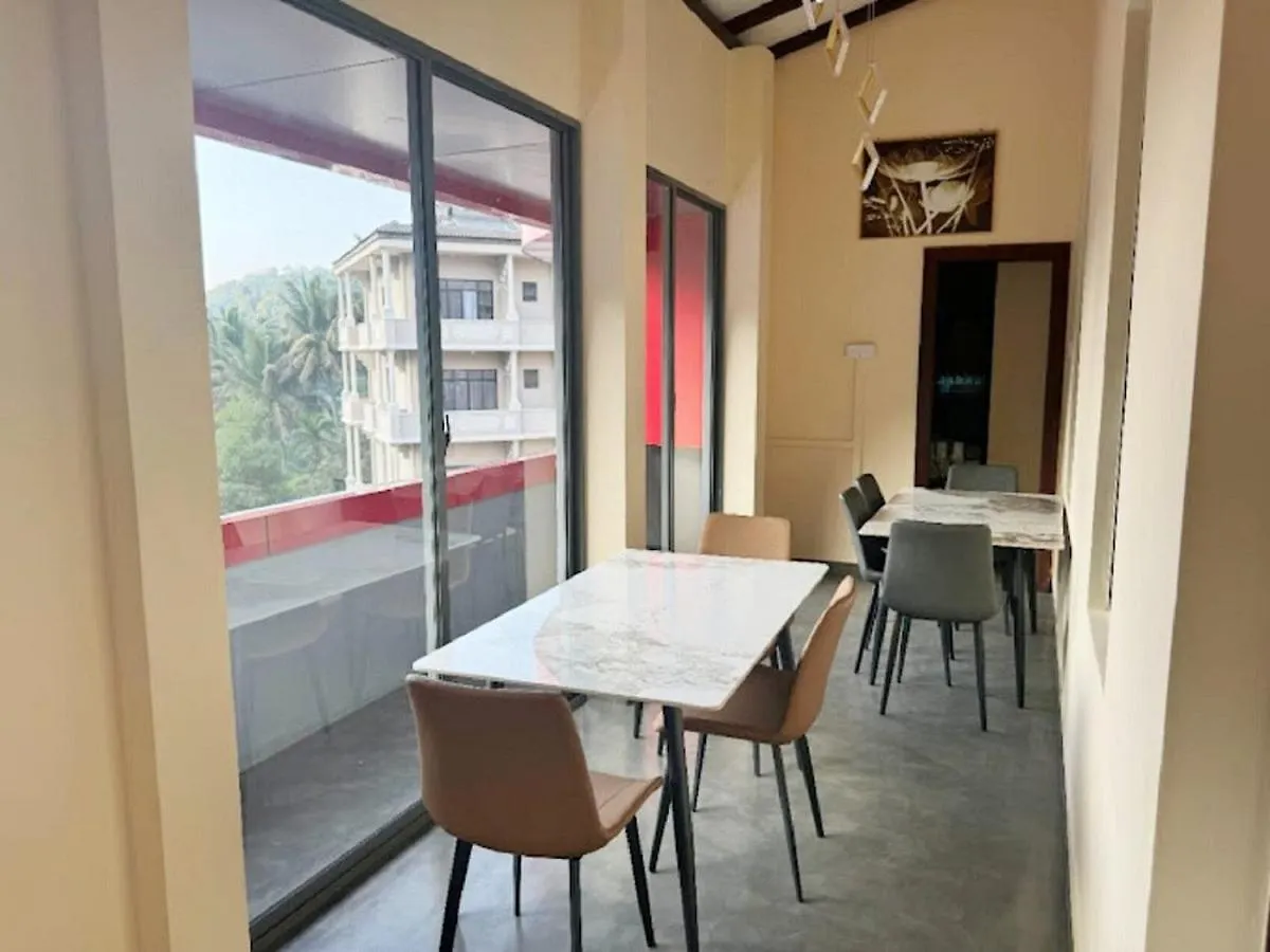 Udf City Hotel Kandy Sri Lanca